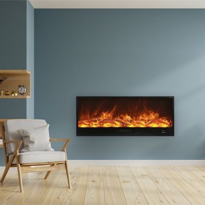 Lareira eléctrica embutida ou independente modelo Vulture. Lareira interior com efeito de chama LED de 1,5 metros de comprimento ajustável a 6 níveis. Potência 750-1500W Controlos manuais e controlo remoto incluídos. Feitos de painéis laminados a frio.